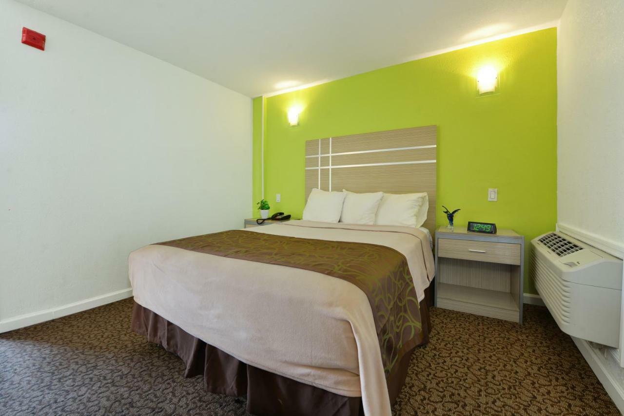 Inn At Jericho Bagian luar foto